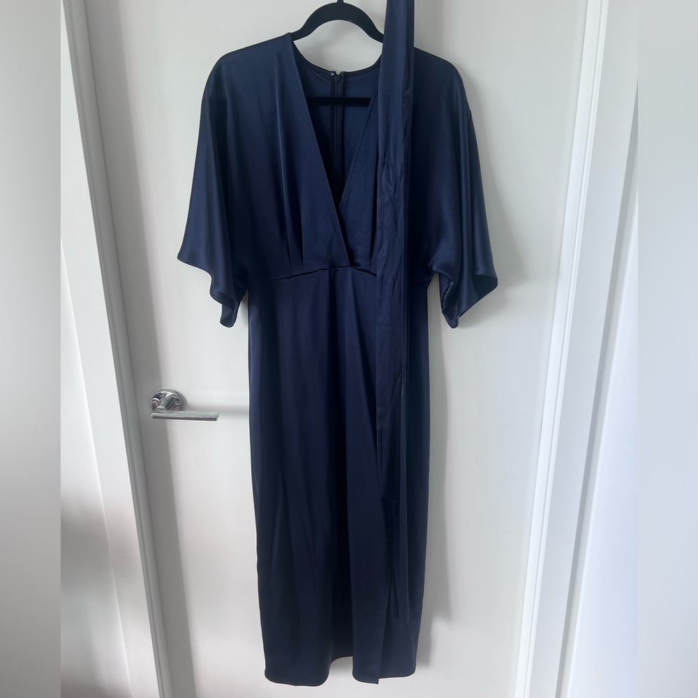 Elegant Navy Blue Wedding Dress